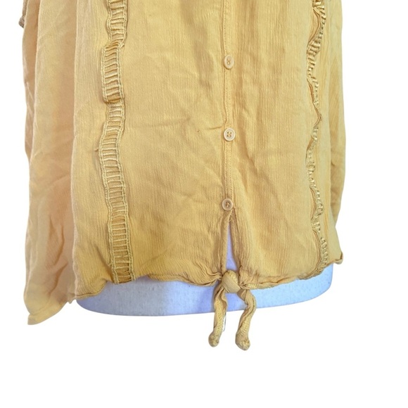 Lane Bryant Womens Tie Front Blouse Lace Detail Yellow Faux Button Up Size 20 - Picture 6 of 13